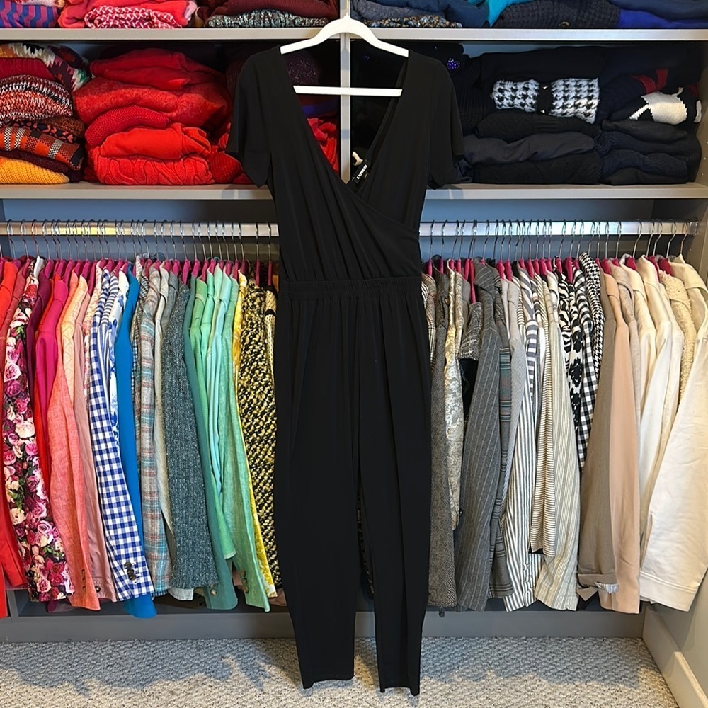 Express black crossover v neck elastic waistband short sleeve jumpsuit size XS